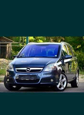 Черный Опель Зафира, объемом двигателя 1.91 л и пробегом 201 тыс. км за 7200 $, фото 1 на Automoto.ua