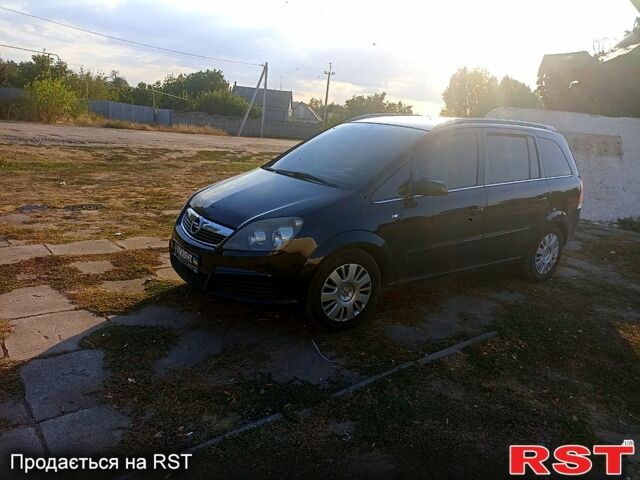 Черный Опель Зафира, объемом двигателя 1.6 л и пробегом 20 тыс. км за 5000 $, фото 1 на Automoto.ua