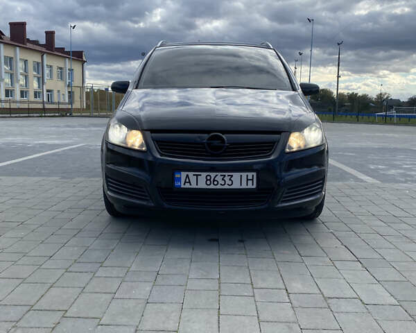 Опель Зафира 2006 в Ивано-Франковске на Automoto.ua Черный Опель Зафира, объемом двигателя 1.9 л и пробегом 327 тыс. км за 4950 $, фото 1 на Automoto.ua