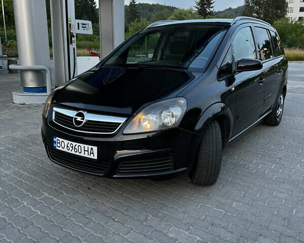 Черный Опель Зафира, объемом двигателя 1.91 л и пробегом 288 тыс. км за 5900 $, фото 1 на Automoto.ua