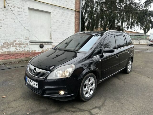 Черный Опель Зафира, объемом двигателя 1.8 л и пробегом 260 тыс. км за 6200 $, фото 1 на Automoto.ua