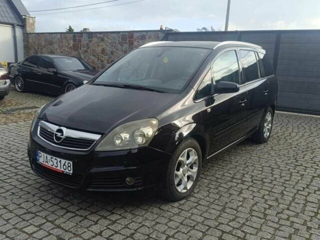 Черный Опель Зафира, объемом двигателя 1.9 л и пробегом 237 тыс. км за 2450 $, фото 1 на Automoto.ua