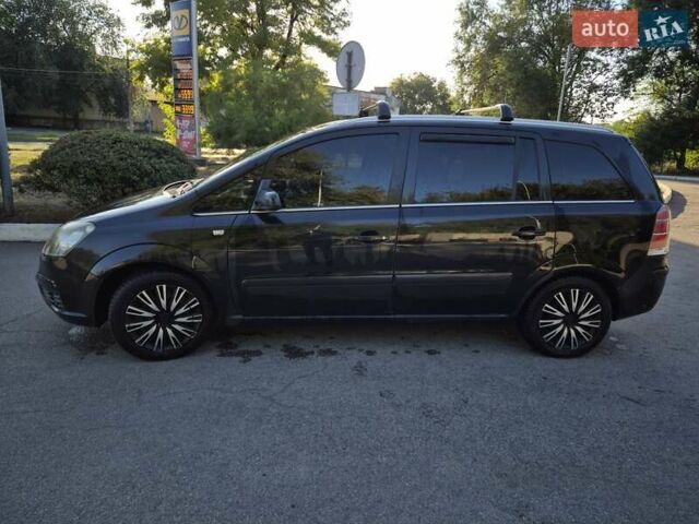 Опель Зафира 2007 в Запорожье на Automoto.ua Черный Опель Зафира, объемом двигателя 1.6 л и пробегом 300 тыс. км за 5200 $, фото 1 на Automoto.ua