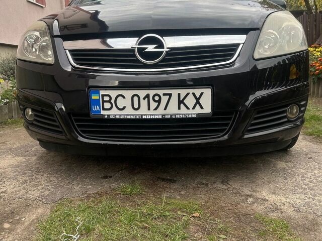 Чорний Опель Зафіра, об'ємом двигуна 1.9 л та пробігом 220 тис. км за 4900 $, фото 1 на Automoto.ua
