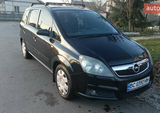 Черный Опель Зафира, объемом двигателя 1.8 л и пробегом 257 тыс. км за 5600 $, фото 1 на Automoto.ua