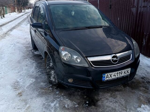 Черный Опель Зафира, объемом двигателя 1.8 л и пробегом 320 тыс. км за 5800 $, фото 1 на Automoto.ua
