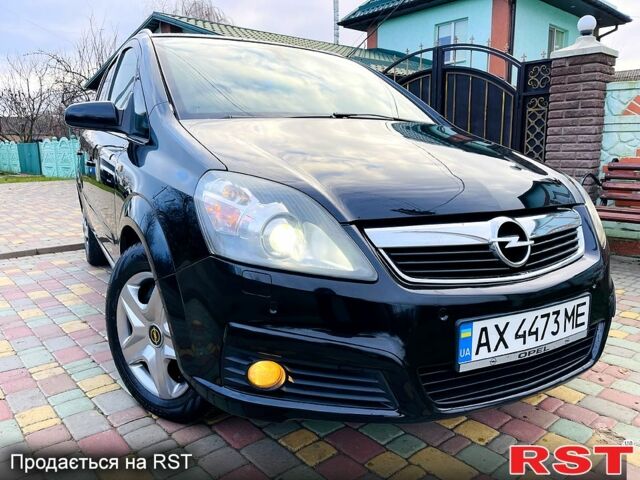 Черный Опель Зафира, объемом двигателя 1.9 л и пробегом 190 тыс. км за 5900 $, фото 1 на Automoto.ua