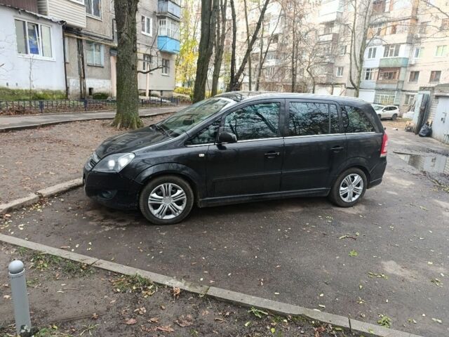 Черный Опель Зафира, объемом двигателя 2 л и пробегом 210 тыс. км за 2379 $, фото 1 на Automoto.ua