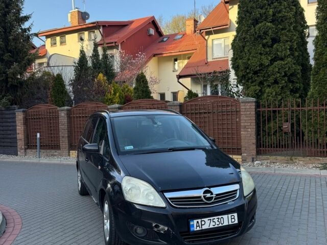 Чорний Опель Зафіра, об'ємом двигуна 1.9 л та пробігом 353 тис. км за 4200 $, фото 1 на Automoto.ua