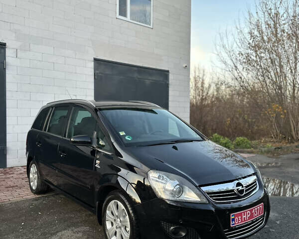 Опель Зафира 2008 в Хороле на Automoto.ua Черный Опель Зафира, объемом двигателя 1.8 л и пробегом 180 тыс. км за 6650 $, фото 1 на Automoto.ua
