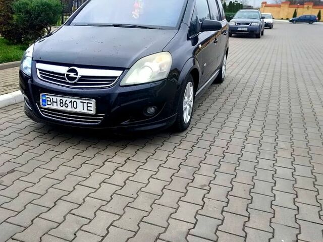 Чорний Опель Зафіра, об'ємом двигуна 2.2 л та пробігом 242 тис. км за 5250 $, фото 1 на Automoto.ua