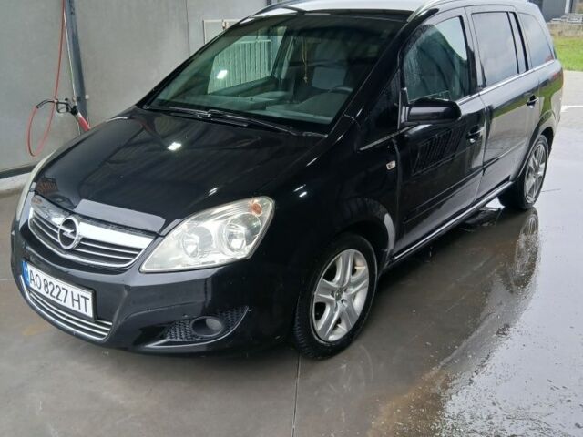 Чорний Опель Зафіра, об'ємом двигуна 1.7 л та пробігом 400 тис. км за 5300 $, фото 1 на Automoto.ua