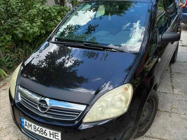 Чорний Опель Зафіра, об'ємом двигуна 1.69 л та пробігом 244 тис. км за 5800 $, фото 1 на Automoto.ua
