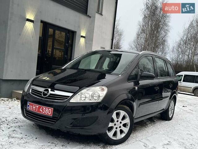 Черный Опель Зафира, объемом двигателя 1.8 л и пробегом 181 тыс. км за 5600 $, фото 1 на Automoto.ua