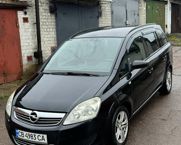 Черный Опель Зафира, объемом двигателя 1.9 л и пробегом 266 тыс. км за 5999 $, фото 1 на Automoto.ua