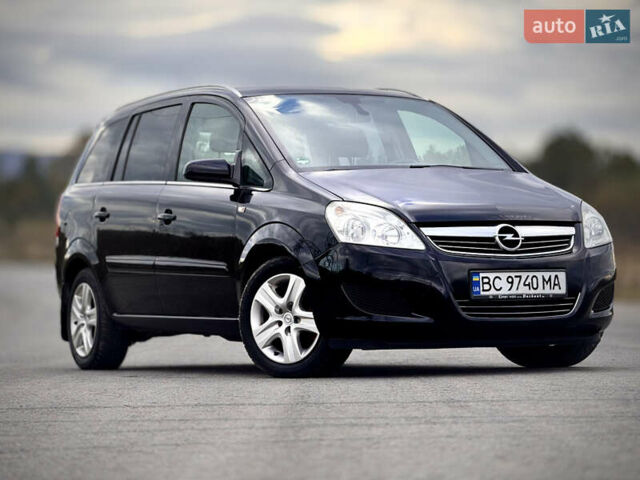 Чорний Опель Зафіра, об'ємом двигуна 1.7 л та пробігом 197 тис. км за 6500 $, фото 1 на Automoto.ua