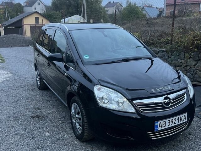 Чорний Опель Зафіра, об'ємом двигуна 1.6 л та пробігом 212 тис. км за 5700 $, фото 1 на Automoto.ua