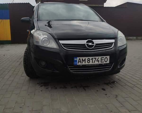 Черный Опель Зафира, объемом двигателя 1.8 л и пробегом 242 тыс. км за 7300 $, фото 1 на Automoto.ua