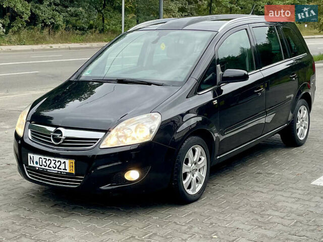 Чорний Опель Зафіра, об'ємом двигуна 1.6 л та пробігом 205 тис. км за 6500 $, фото 1 на Automoto.ua