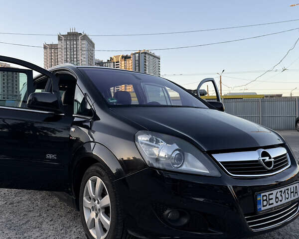Чорний Опель Зафіра, об'ємом двигуна 1.9 л та пробігом 210 тис. км за 7499 $, фото 1 на Automoto.ua