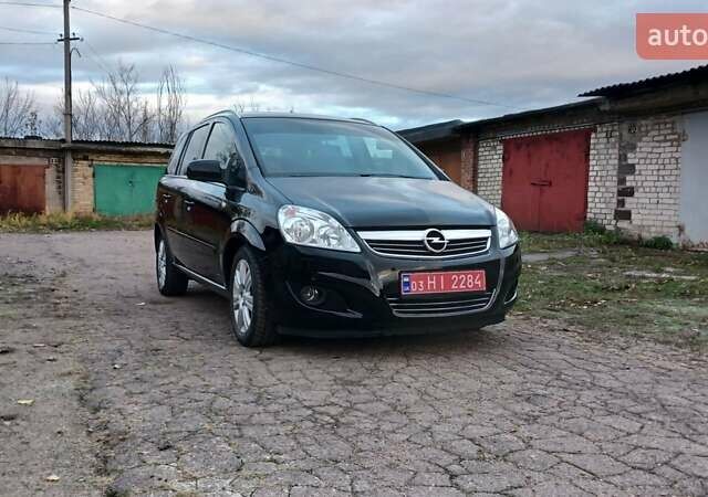 Черный Опель Зафира, объемом двигателя 1.6 л и пробегом 225 тыс. км за 6700 $, фото 1 на Automoto.ua