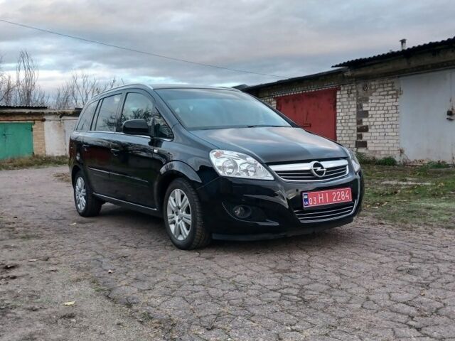 Черный Опель Зафира, объемом двигателя 0 л и пробегом 225 тыс. км за 6600 $, фото 1 на Automoto.ua
