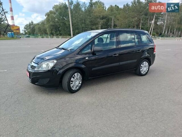 Черный Опель Зафира, объемом двигателя 0 л и пробегом 260 тыс. км за 5950 $, фото 1 на Automoto.ua