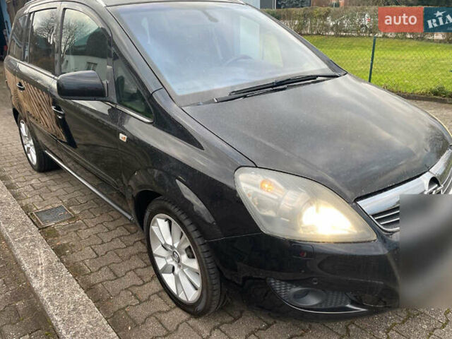 Чорний Опель Зафіра, об'ємом двигуна 1.8 л та пробігом 173 тис. км за 7500 $, фото 1 на Automoto.ua