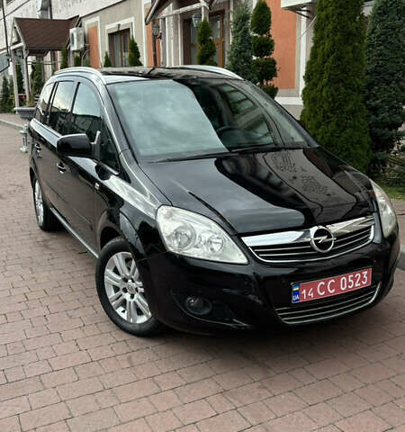 Чорний Опель Зафіра, об'ємом двигуна 1.7 л та пробігом 206 тис. км за 7500 $, фото 1 на Automoto.ua