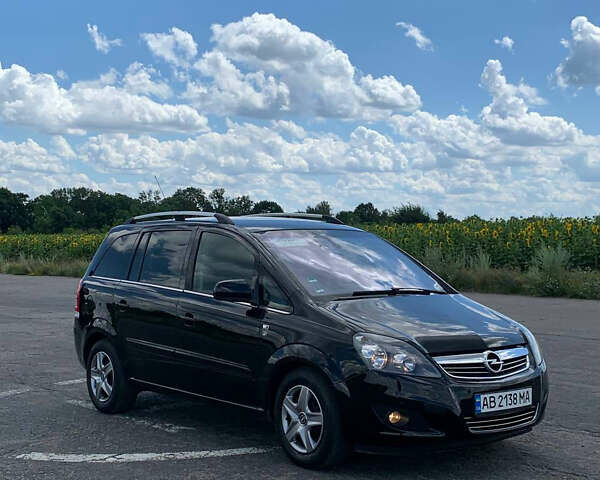 Чорний Опель Зафіра, об'ємом двигуна 1.6 л та пробігом 249 тис. км за 6700 $, фото 1 на Automoto.ua