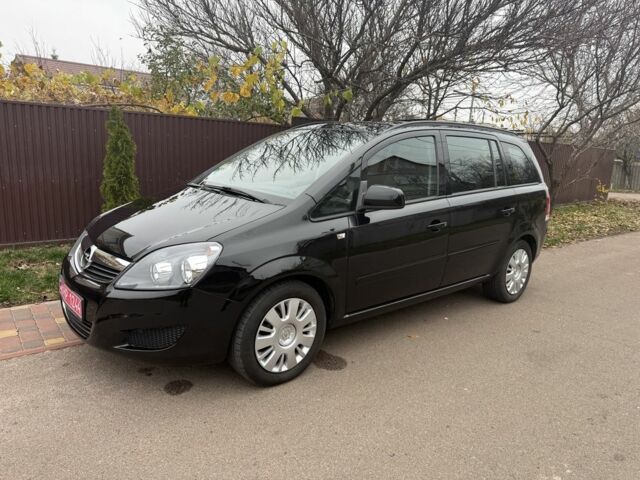 Черный Опель Зафира, объемом двигателя 1.6 л и пробегом 201 тыс. км за 7100 $, фото 1 на Automoto.ua