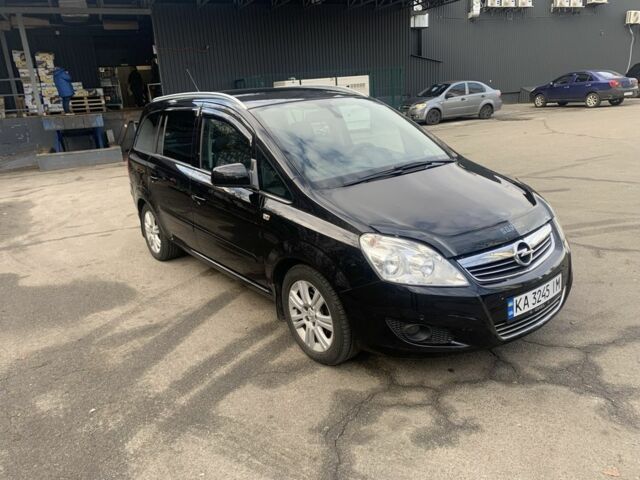 Черный Опель Зафира, объемом двигателя 1.7 л и пробегом 264 тыс. км за 7300 $, фото 1 на Automoto.ua