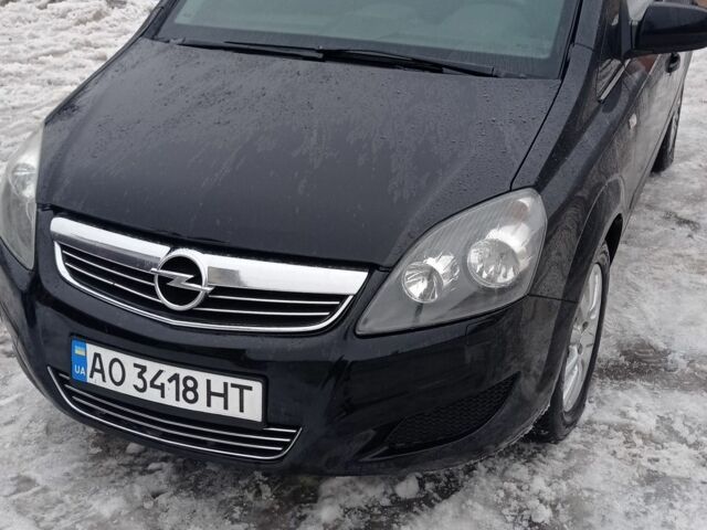 Черный Опель Зафира, объемом двигателя 1.7 л и пробегом 290 тыс. км за 7300 $, фото 1 на Automoto.ua