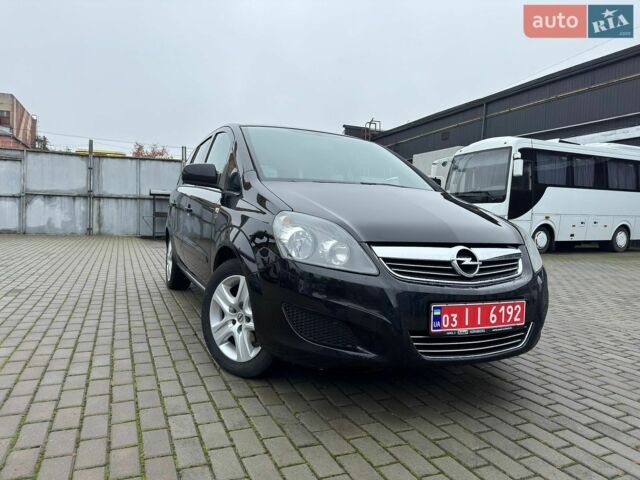 Чорний Опель Зафіра, об'ємом двигуна 1.8 л та пробігом 175 тис. км за 7300 $, фото 1 на Automoto.ua