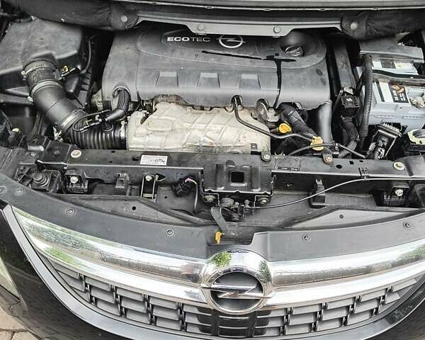 Черный Опель Зафира, объемом двигателя 1.96 л и пробегом 242 тыс. км за 9500 $, фото 1 на Automoto.ua