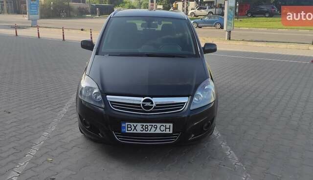 Опель Зафира 2012 в Хмельницком на Automoto.ua Черный Опель Зафира, объемом двигателя 1.7 л и пробегом 227 тыс. км за 8100 $, фото 1 на Automoto.ua