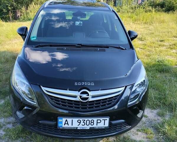 Чорний Опель Зафіра, об'ємом двигуна 1.6 л та пробігом 305 тис. км за 8940 $, фото 1 на Automoto.ua