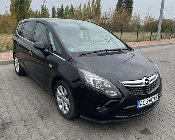 Черный Опель Зафира, объемом двигателя 2 л и пробегом 290 тыс. км за 10000 $, фото 1 на Automoto.ua