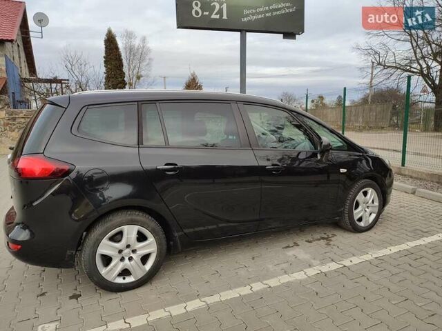 Черный Опель Зафира, объемом двигателя 1.6 л и пробегом 152 тыс. км за 12150 $, фото 1 на Automoto.ua