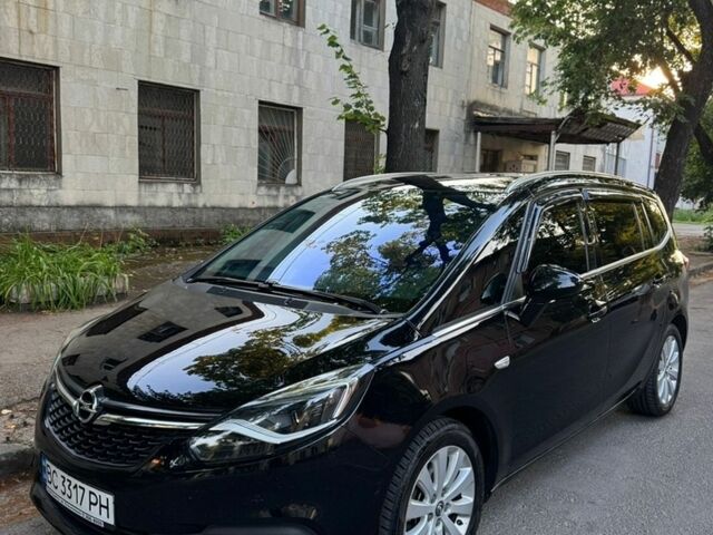 Чорний Опель Зафіра, об'ємом двигуна 1.96 л та пробігом 162 тис. км за 13500 $, фото 1 на Automoto.ua