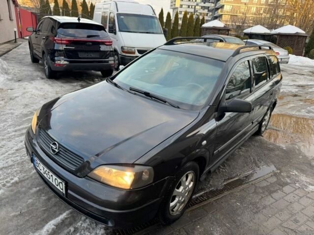 Чорний Опель Зафіра, об'ємом двигуна 2 л та пробігом 200 тис. км за 2850 $, фото 1 на Automoto.ua