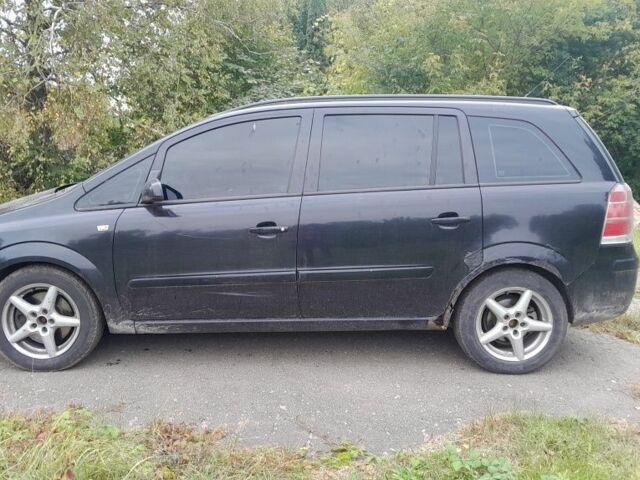 Опель Зафира 2007 в Андрушевке на Automoto.ua Черный Опель Зафира, объемом двигателя 0 л и пробегом 111 тыс. км за 2500 $, фото 1 на Automoto.ua