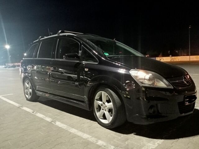 Чорний Опель Зафіра, об'ємом двигуна 1.9 л та пробігом 250 тис. км за 7200 $, фото 1 на Automoto.ua