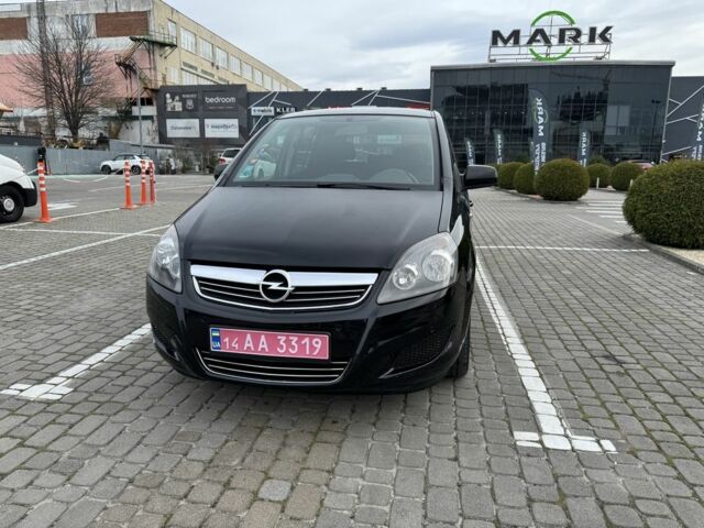 Черный Опель Зафира, объемом двигателя 2.2 л и пробегом 260 тыс. км за 6900 $, фото 1 на Automoto.ua
