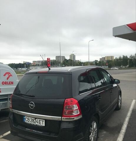 Черный Опель Зафира, объемом двигателя 1.7 л и пробегом 300 тыс. км за 8400 $, фото 1 на Automoto.ua