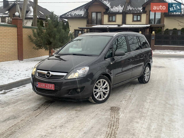 Коричневый Опель Зафира, объемом двигателя 1.8 л и пробегом 255 тыс. км за 6500 $, фото 1 на Automoto.ua