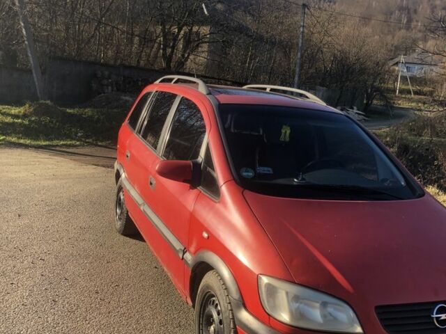 Красный Опель Зафира, объемом двигателя 1.6 л и пробегом 295 тыс. км за 2800 $, фото 1 на Automoto.ua