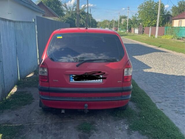 Красный Опель Зафира, объемом двигателя 2.2 л и пробегом 280 тыс. км за 2650 $, фото 1 на Automoto.ua