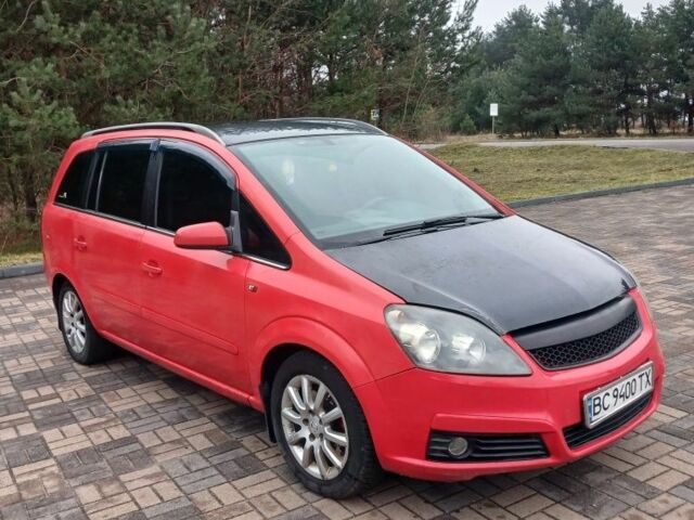 Красный Опель Зафира, объемом двигателя 1.9 л и пробегом 287 тыс. км за 3700 $, фото 1 на Automoto.ua