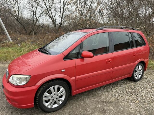 Красный Опель Зафира, объемом двигателя 2.2 л и пробегом 300 тыс. км за 1850 $, фото 1 на Automoto.ua